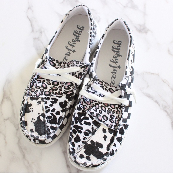 Gypsy Jazz Groovy White Black Sneakers - Picture 1 of 9